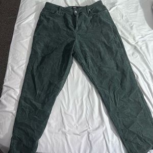 UO BDG Color Corduroy High-Rise Mom Pant